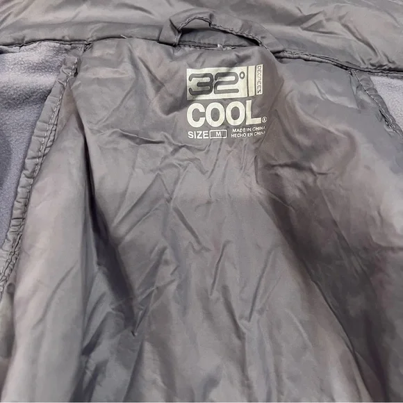 32 Degrees Lightweight Jacket - Picture 7 of 7